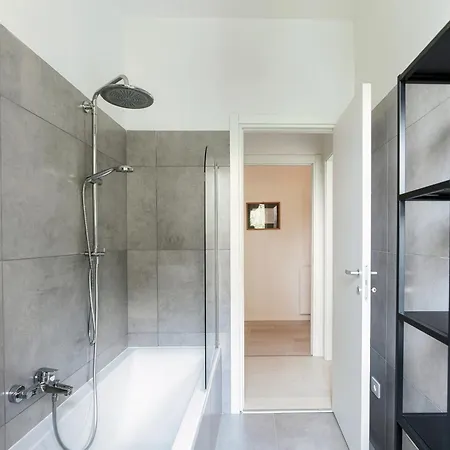 La Fontanina - The House Of Travelers Como